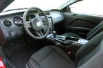Ford Mustang V6 2012 года